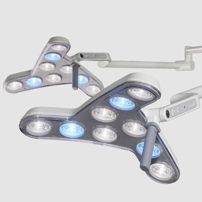 TRIANGO Duo LED-Operationsleuchte mit Doppel-Armsystem für komplexe chirurgische Eingriffe.